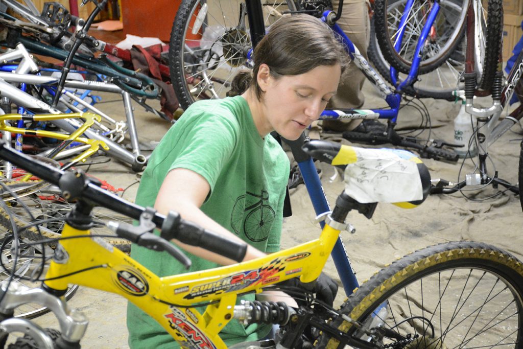 Dirty Hands, Rusty Chains, and a Whole lot a’ Hart