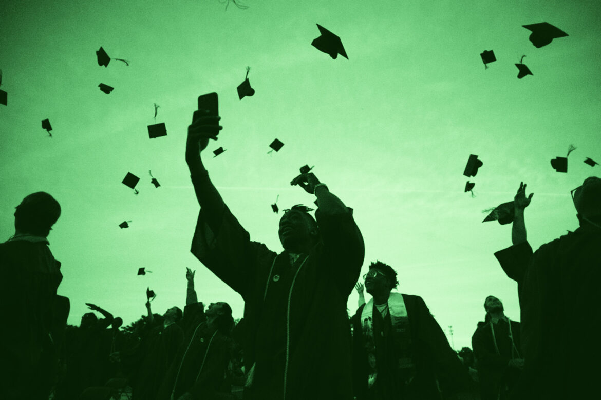 As student loan debt continues to rise, this Stony Brook alum shares advice on how she overcame hers